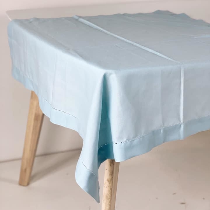 Скатертина мала світло-блакитна квадратна льон TT-024