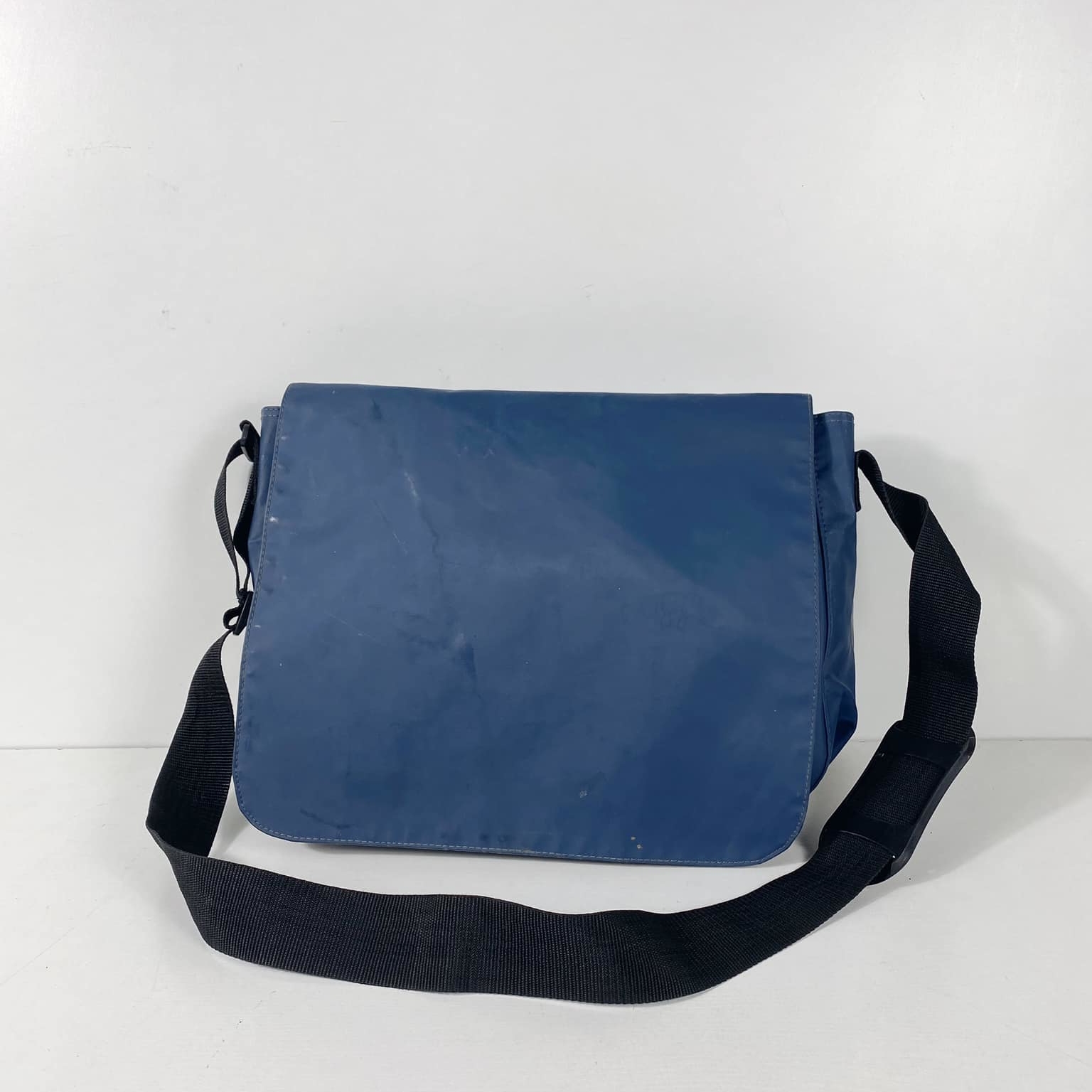 Сумка з клапаном синя MB-098