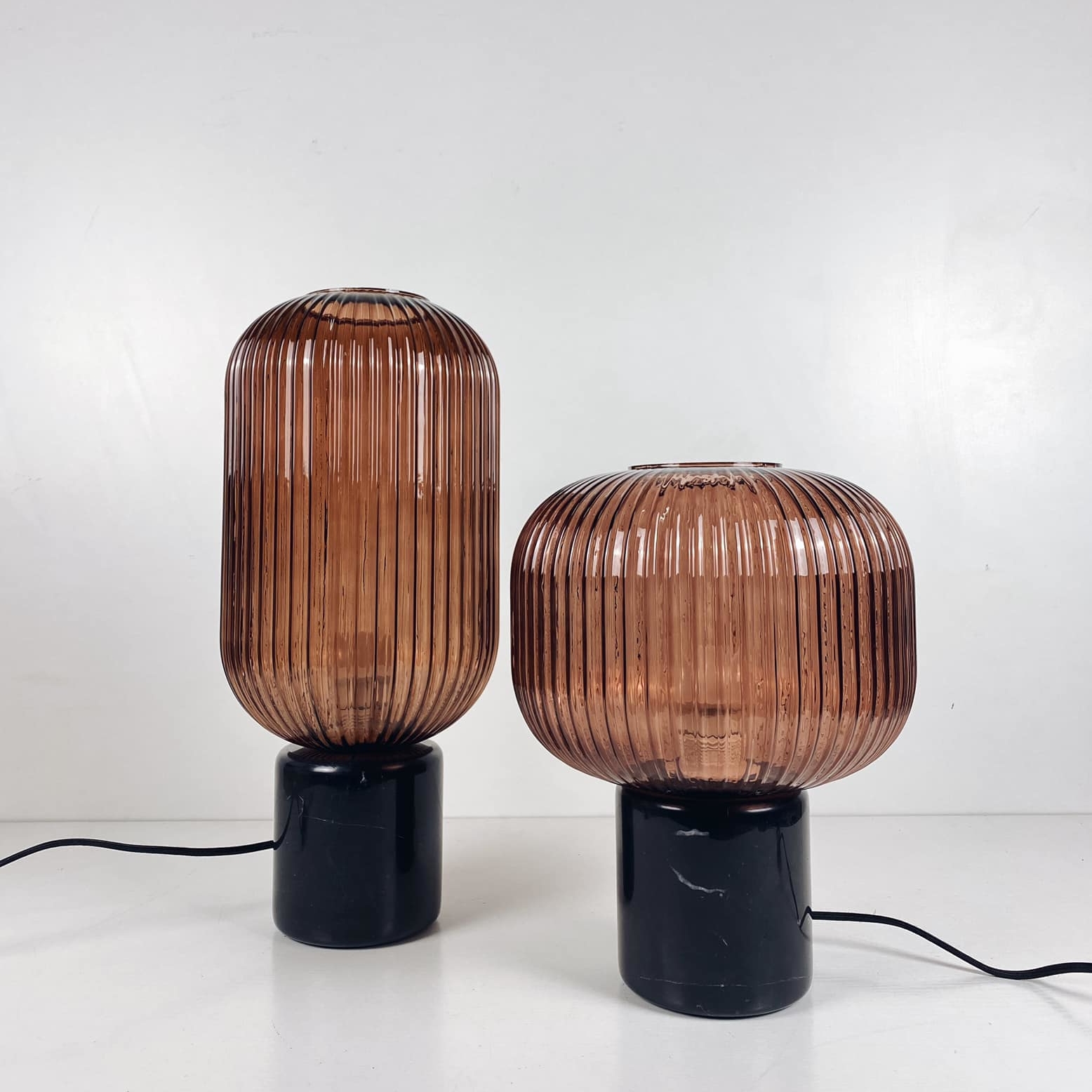 Лампа настільна скло/мармур LT-221