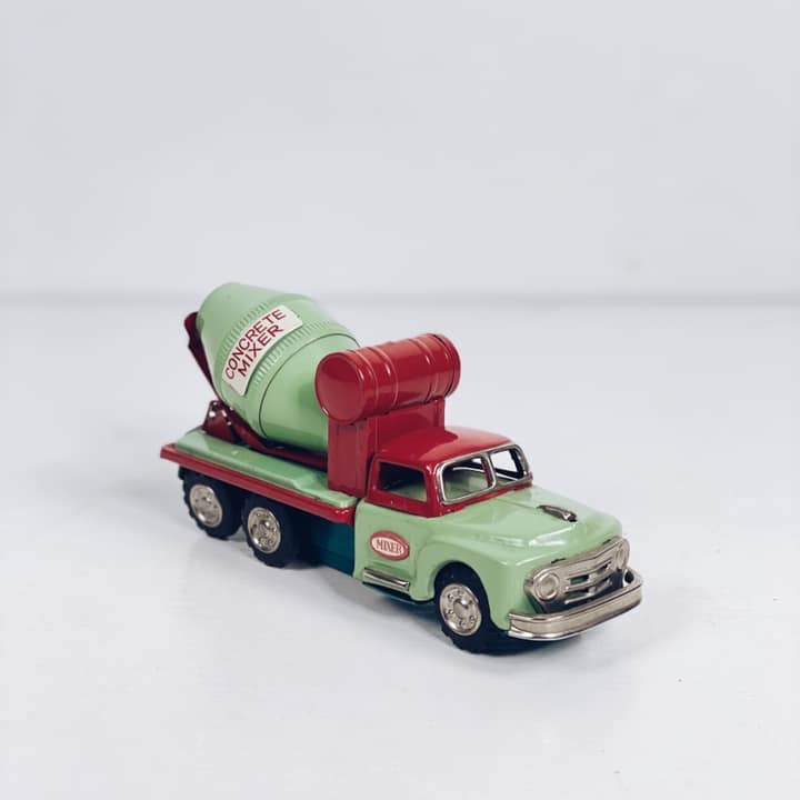 Іграшка Машина-бетонозмішувач метал вінтаж