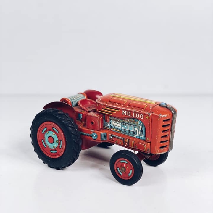Іграшка Трактор червоний метал вінтаж