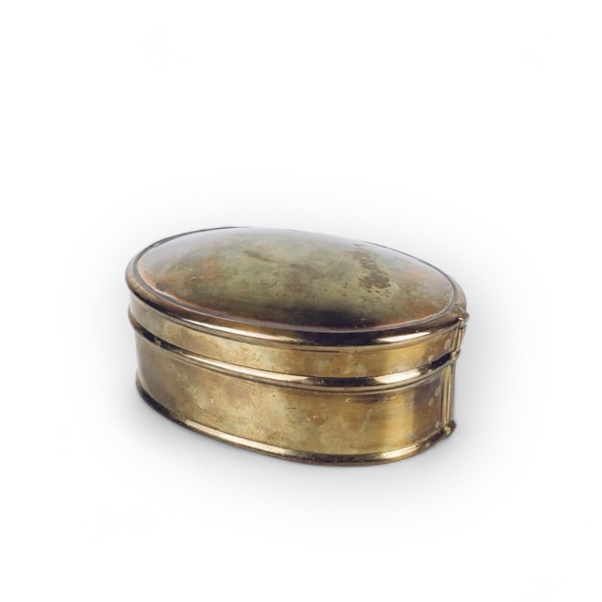 Скринька овальна латунь вінтаж BX-064