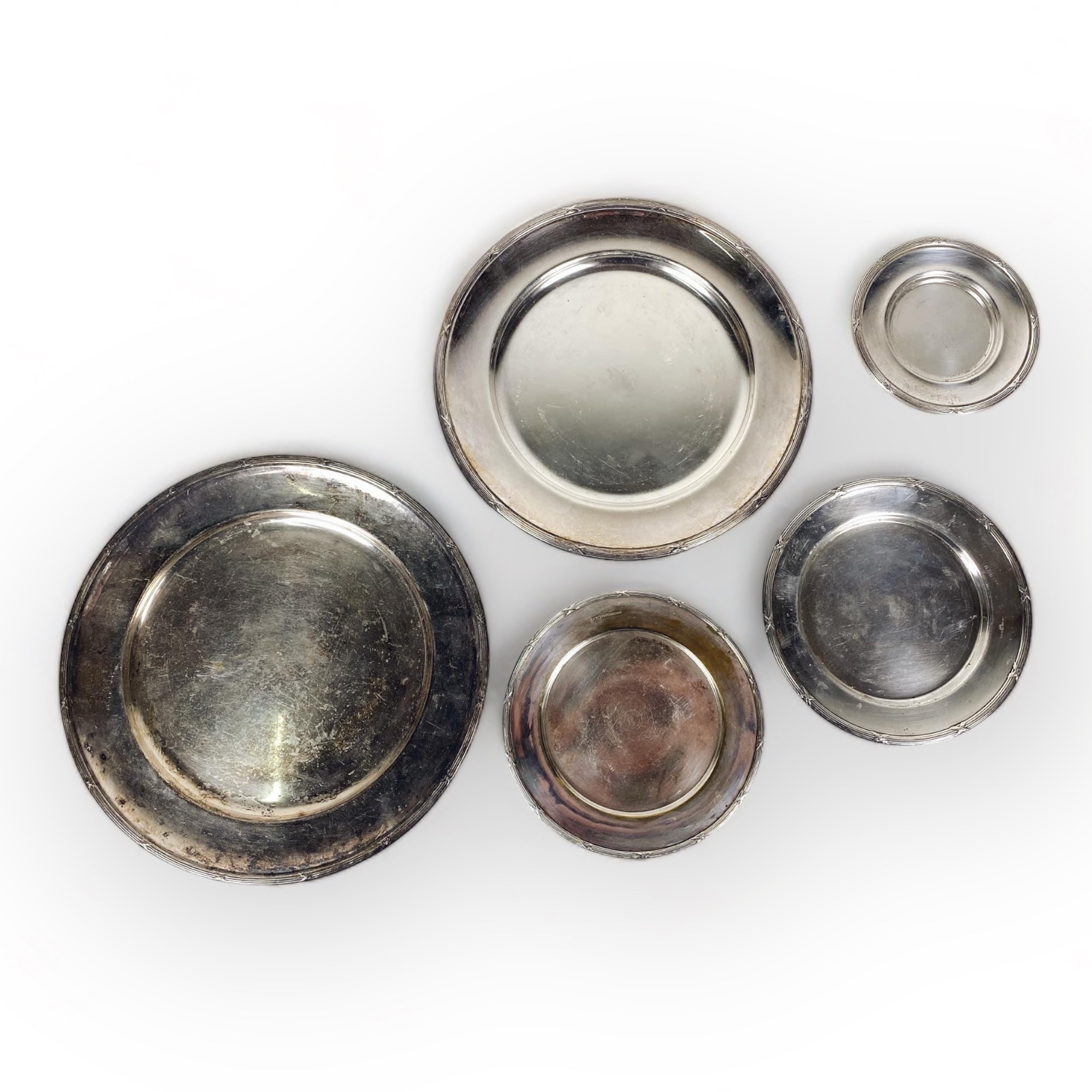 Тарілка з декором "хрест" по краю столове срібло вінтаж PS-061