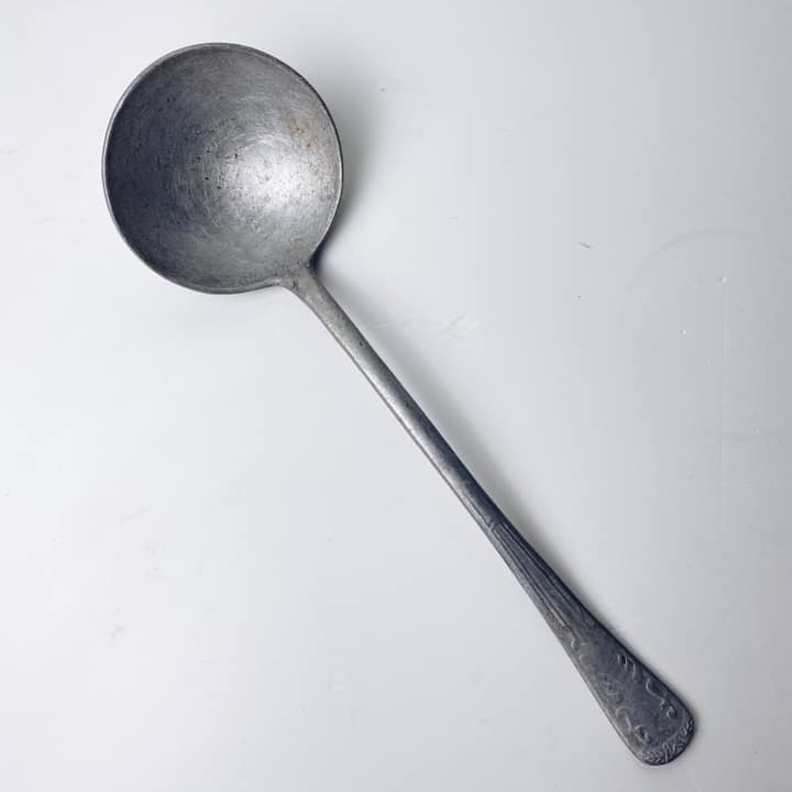 Черпак вінтаж олово з декором на ручці KH-117