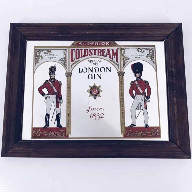 Постер рекламний на дзеркалі в дерев'яній рамі AR-391