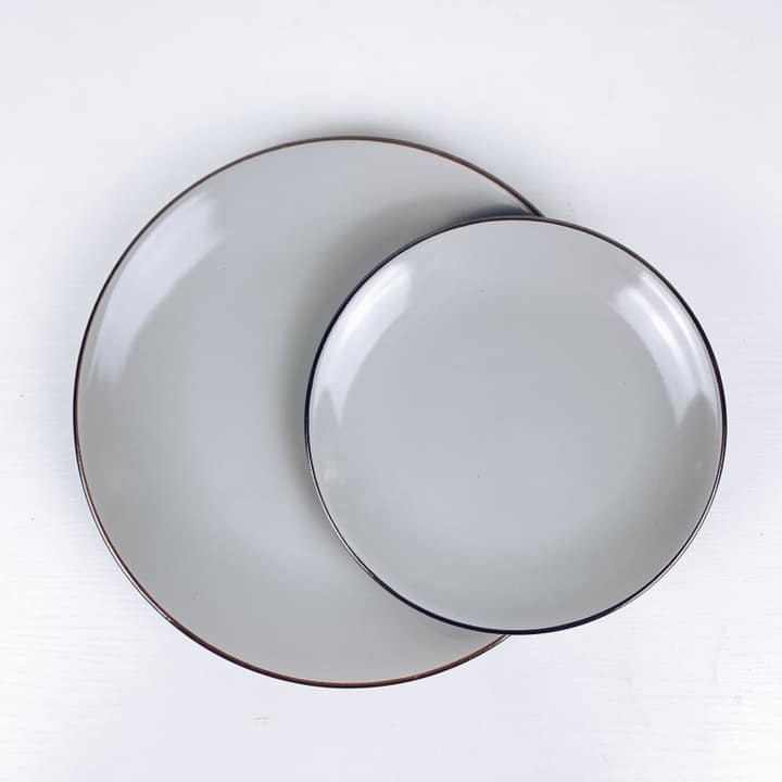 Тарілка обідня 27/20 світло-сіра з обідком т-золото PP-067