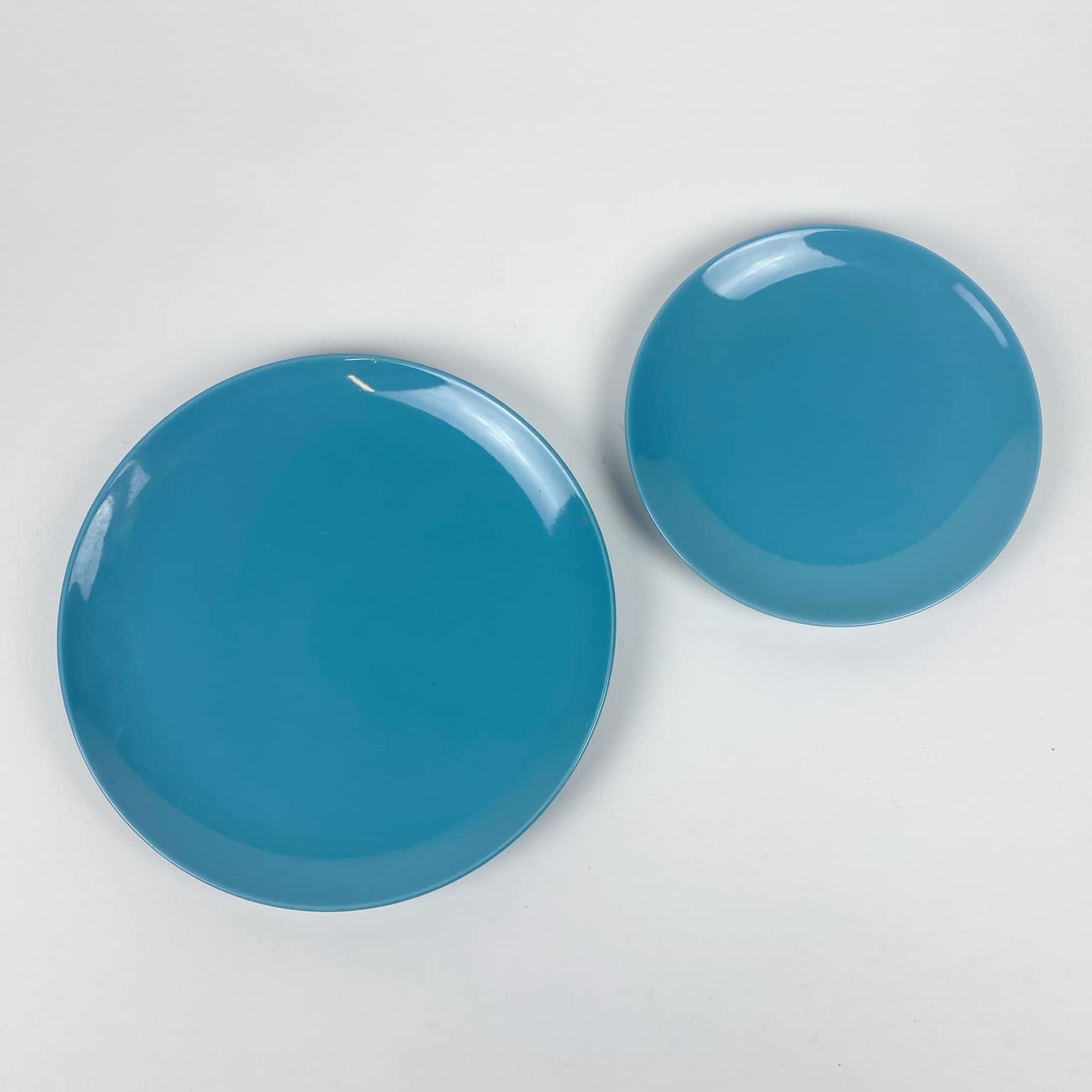 Тарілка обідня блакитна PP-068