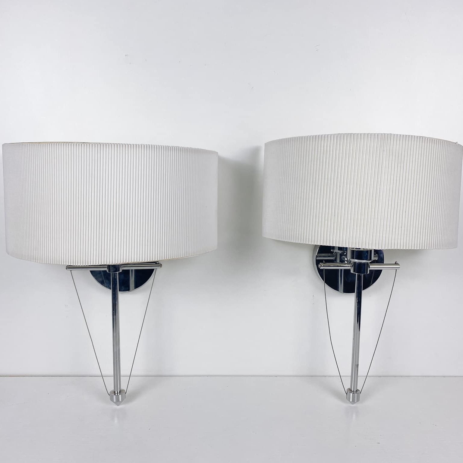 Бра з напівкруглим абажуром беж LW-028