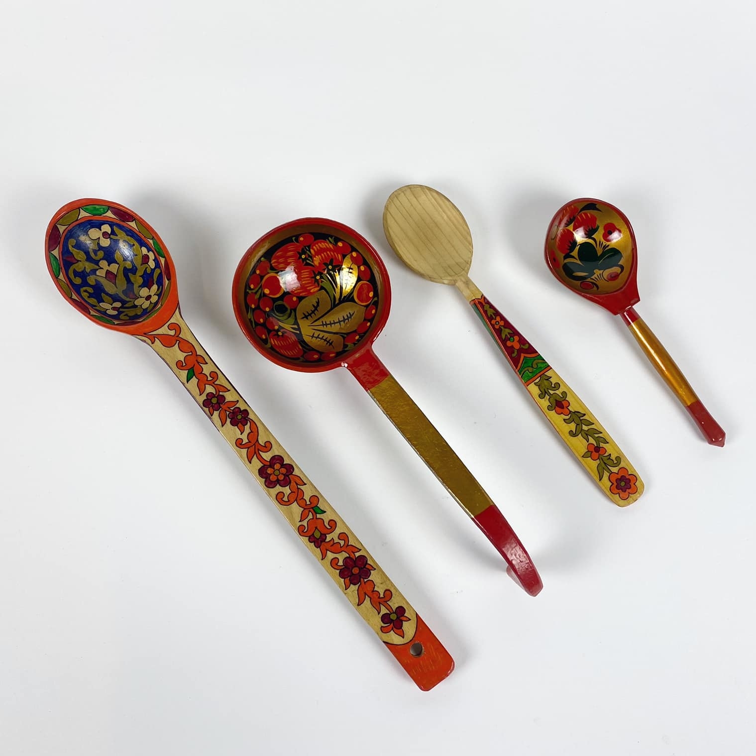 Ложка дерев'яна з розписом/різбленням EN-085