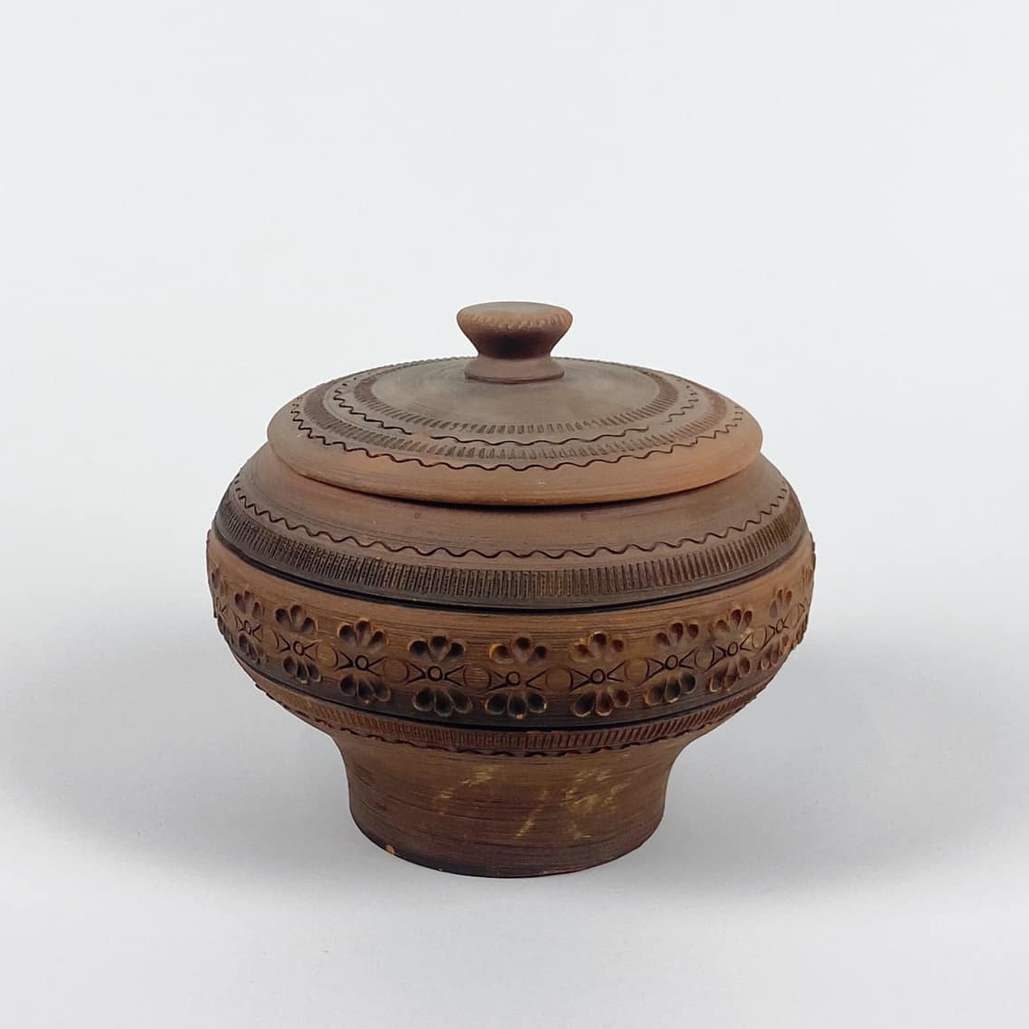 Горщик з рельєфним декором кераміка етно EN-024