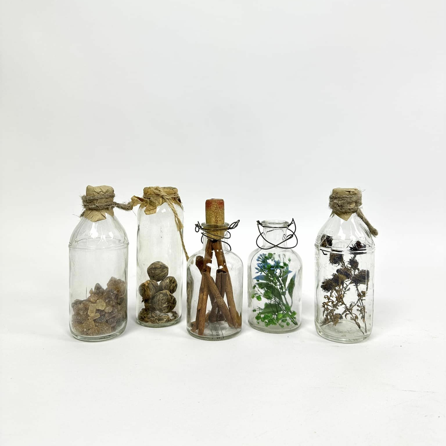 Пляшка з наповненням AA-001