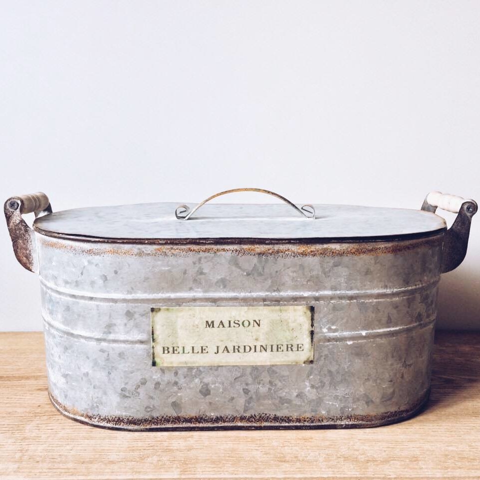 Ємність овальна з 2 ручками і кришкою оцинкована