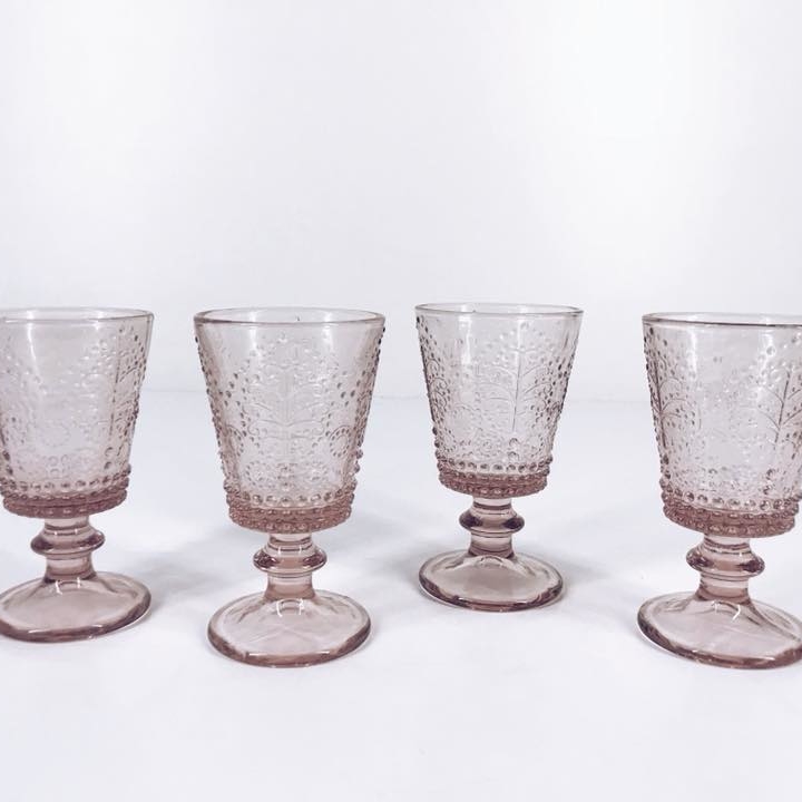 Бокал на ніжці Дерево рожеве рельєфне скло GS-036