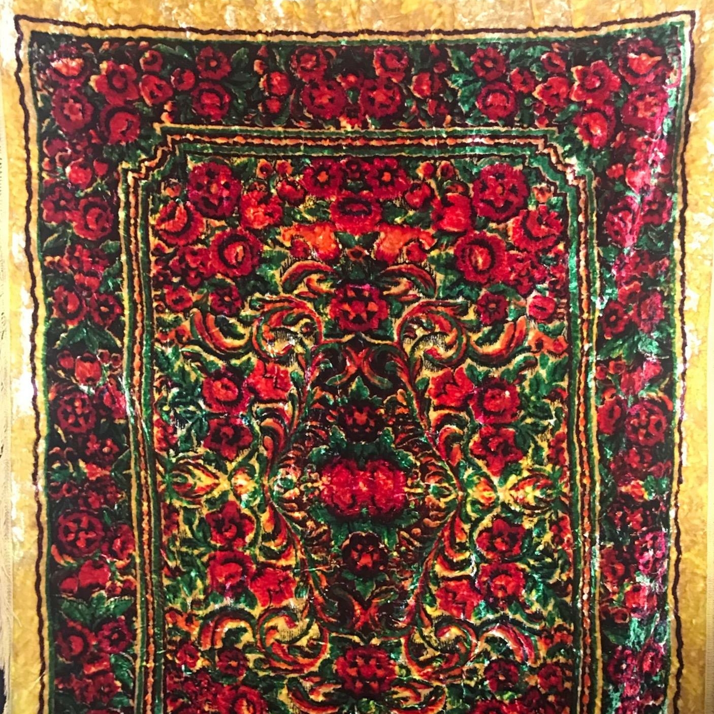 Скатертина плюш Троянди з китицями вінтаж TT-204