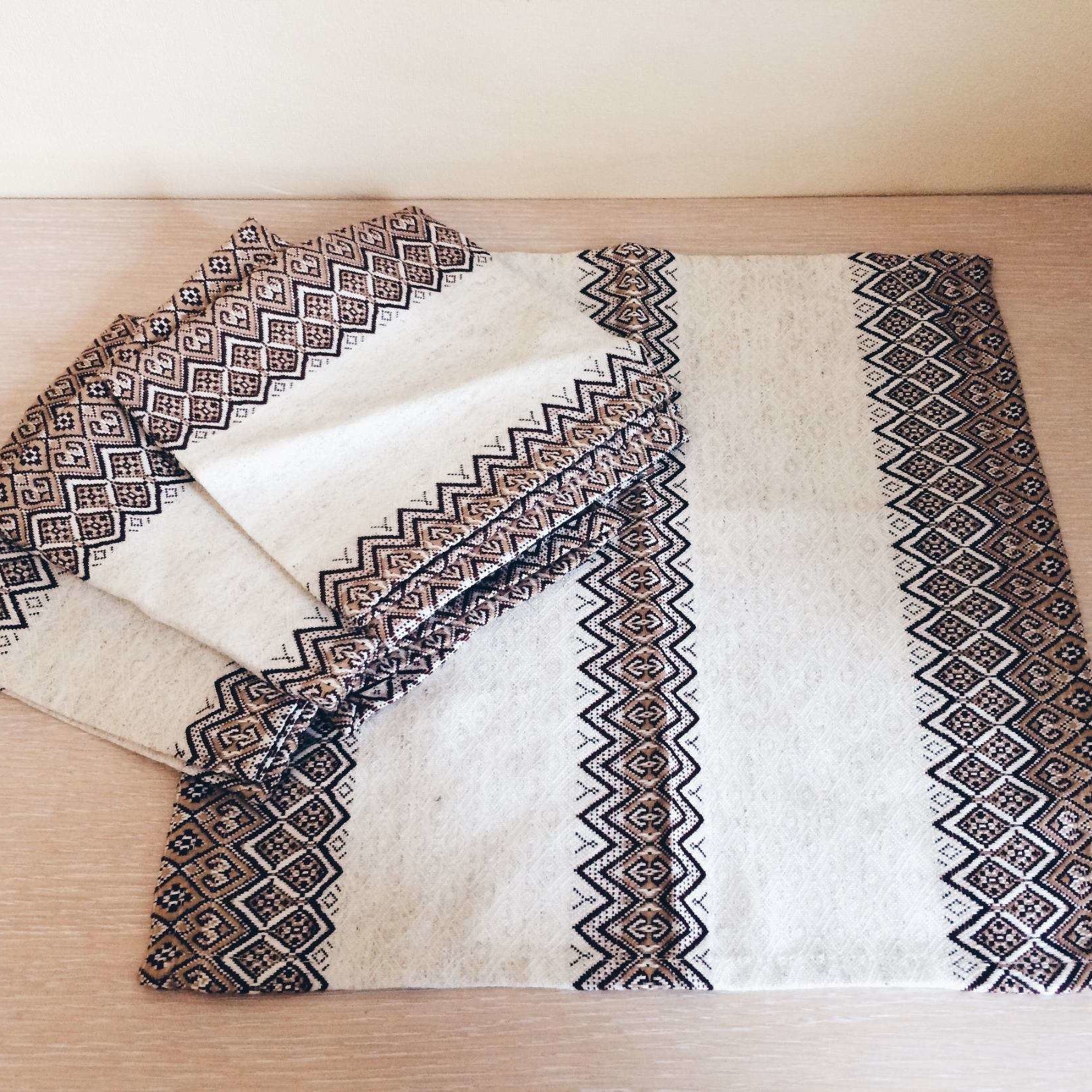 Серветка смуги орнаменту етно беж/коричневий TT-051