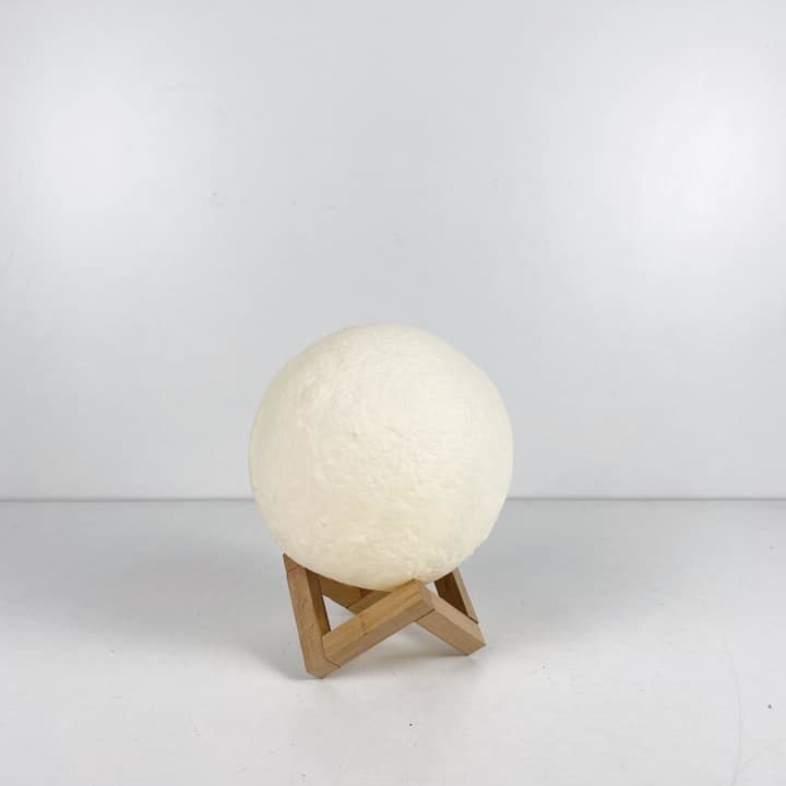 Лампа настільна Луна зі зміною кольорів LT-222