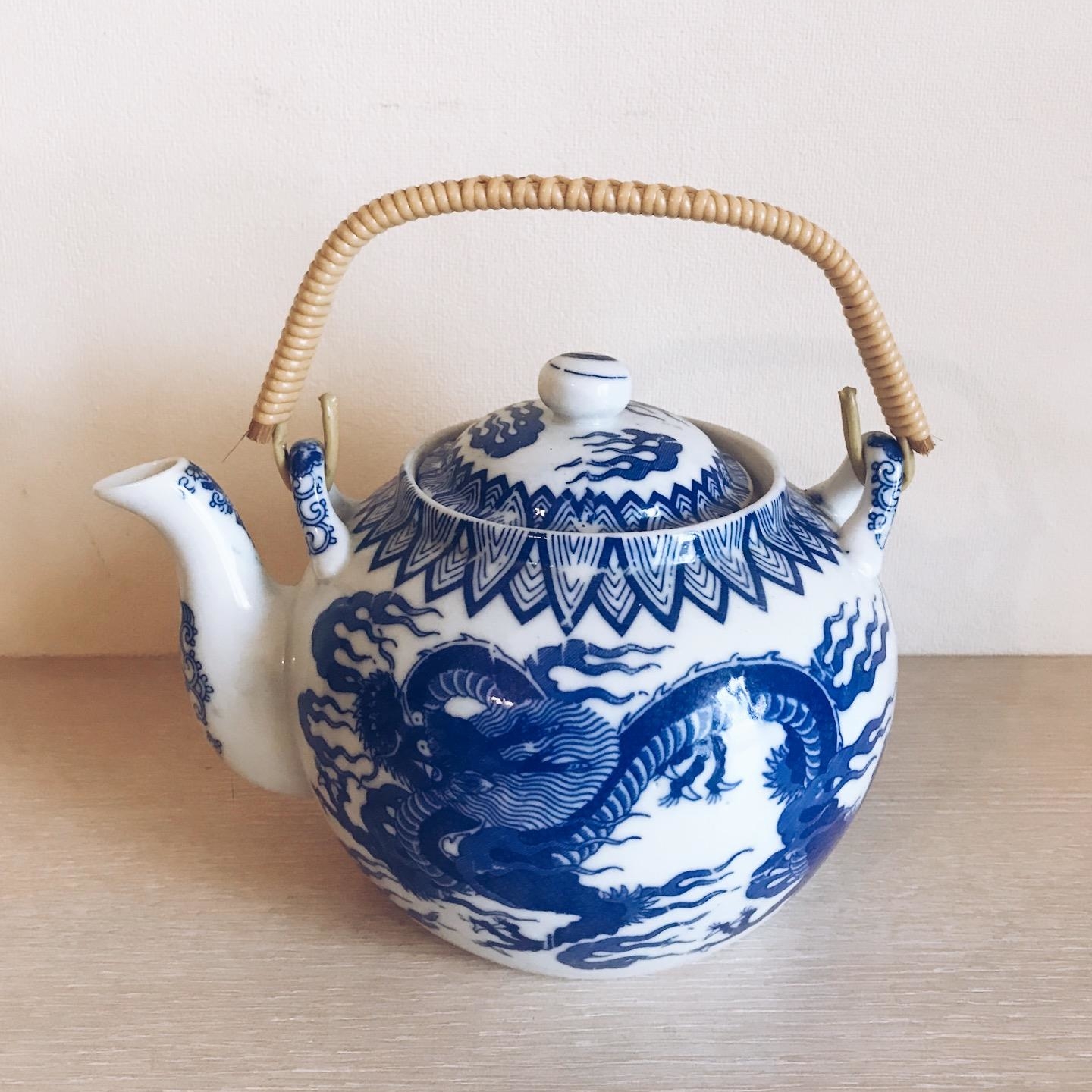 Чайник китайський з драконом порцеляна TE-092