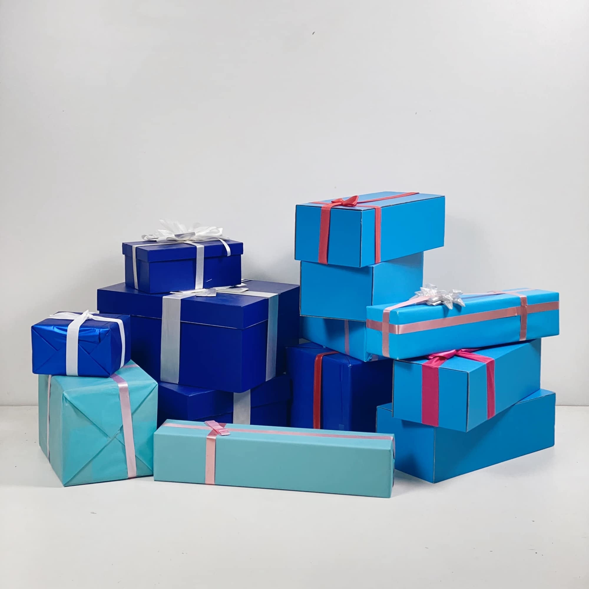 Коробка для подарунків синя/блакитна