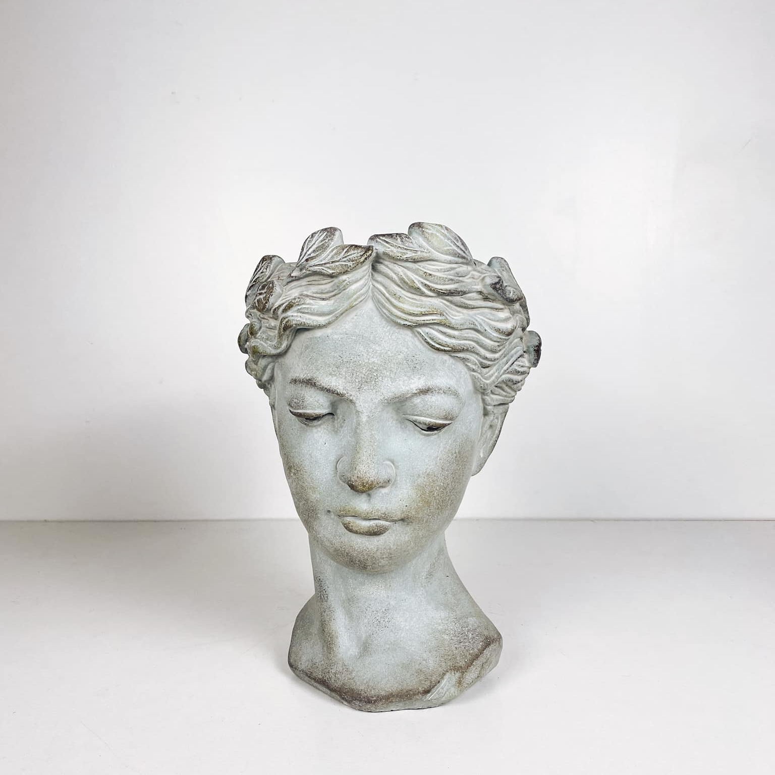 Кашпо Голова дівчини кераміка