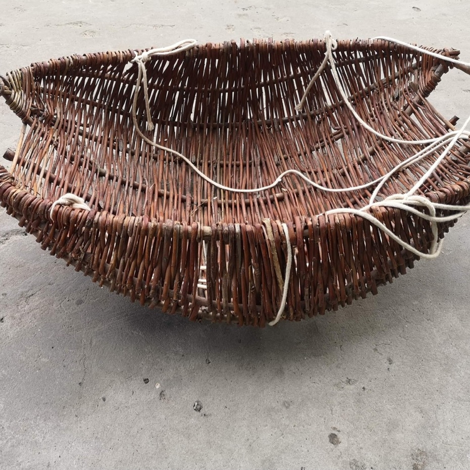 Люлька-кошик лоза