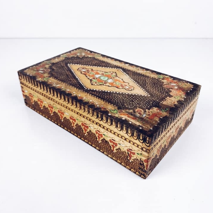 Шкатулка прямокутна з різбленням дерево вінтаж BX-094