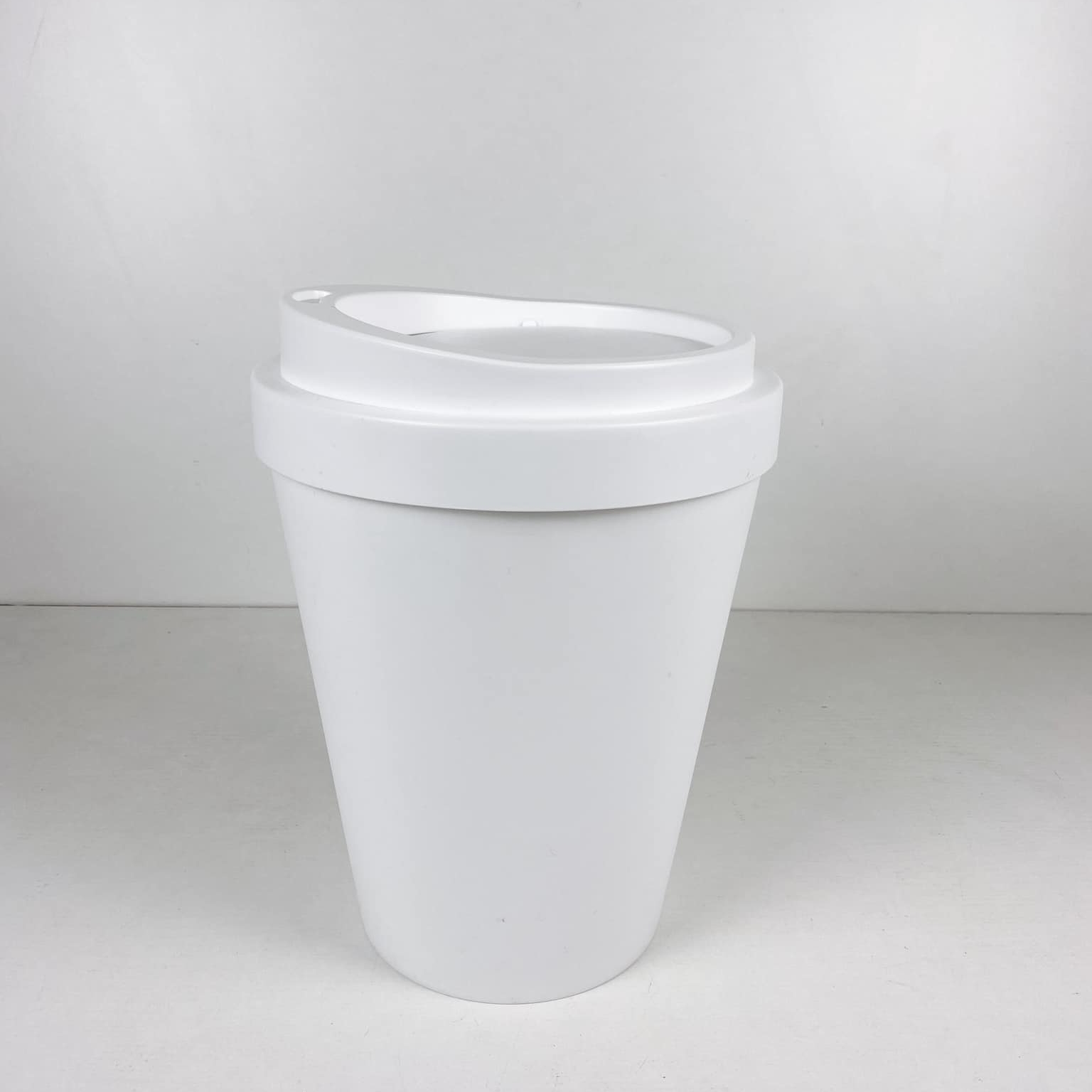 Контейнер білий пластик BR-034