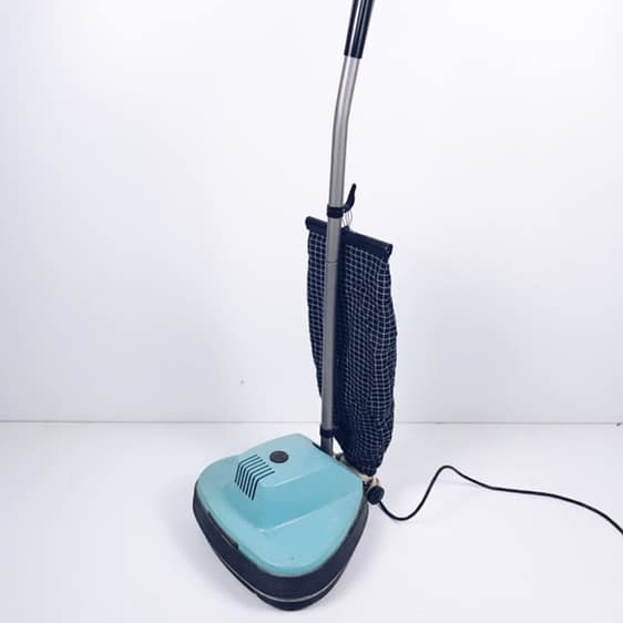 Пилосос блакитний вінтаж