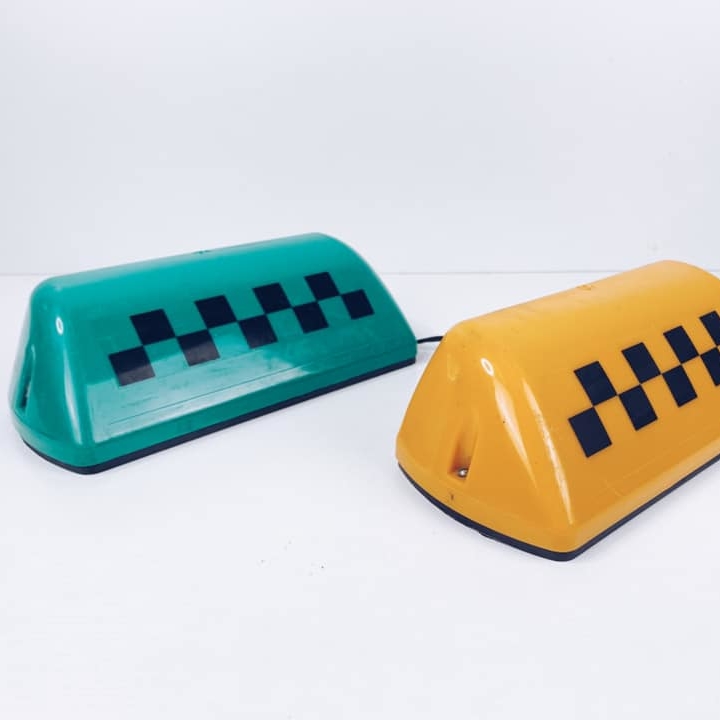 Шашка таксі жовта/зелена 3