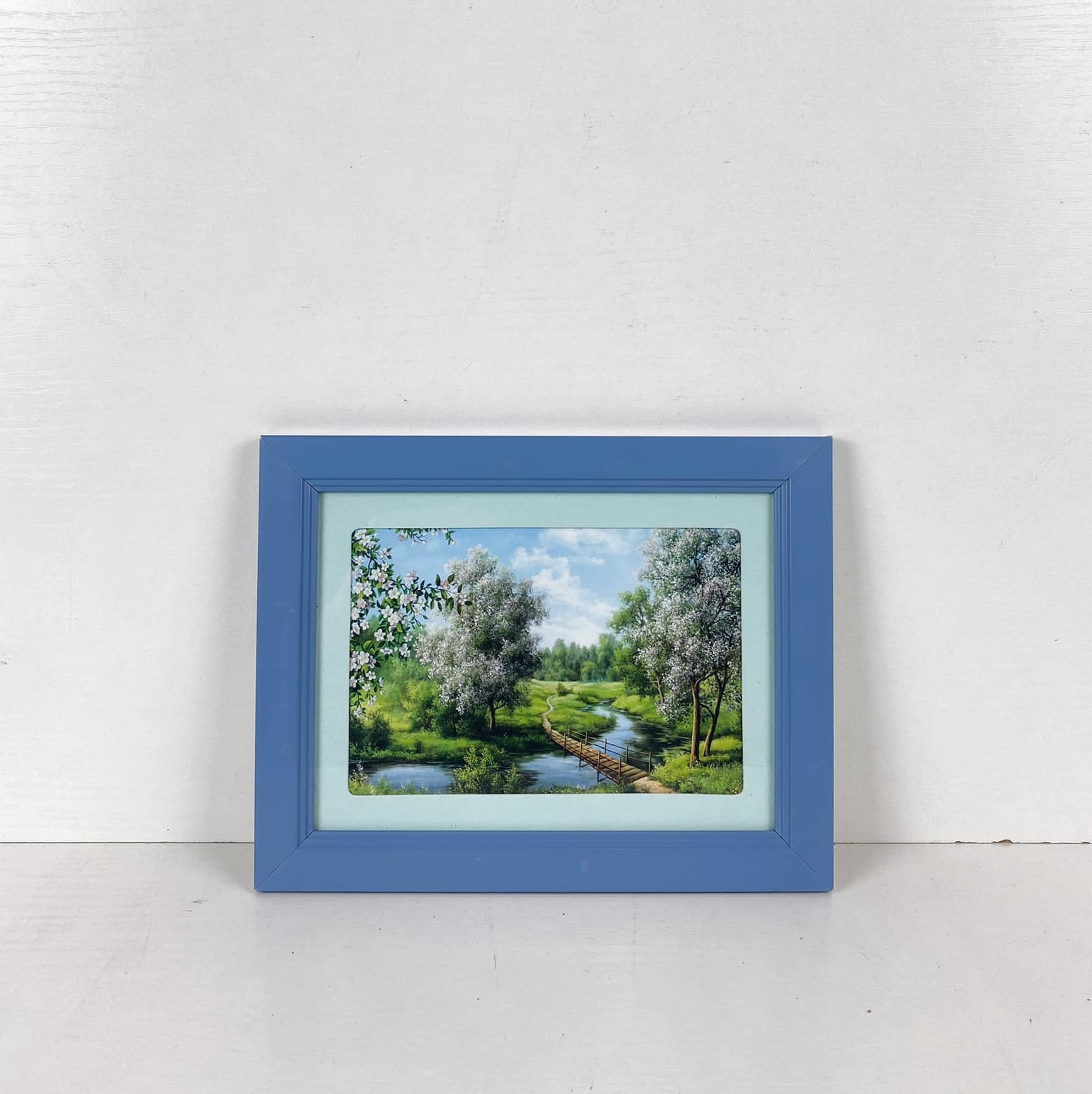 Пейзаж весняний у блакитній рамкі AR-685