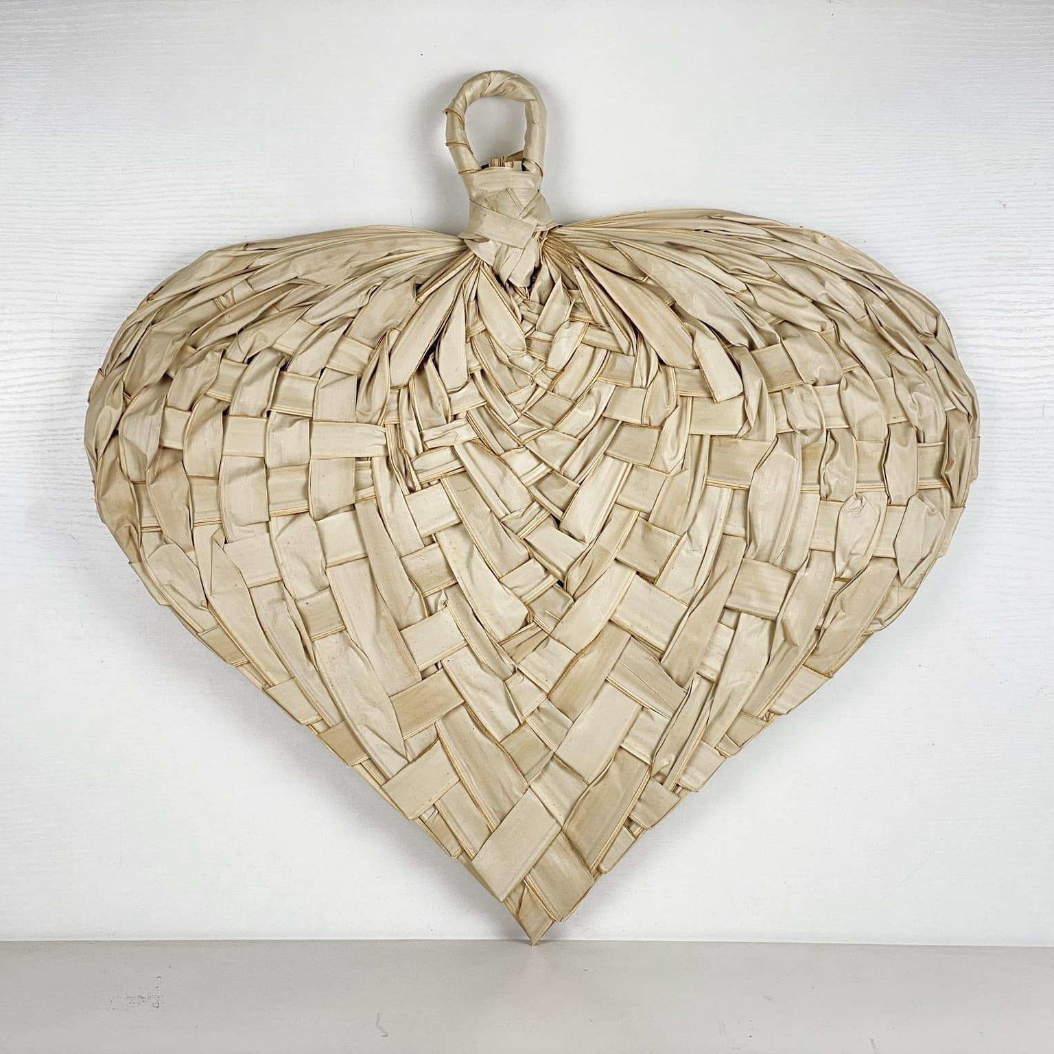 Віяло декоративне з пальмового листя Азія WD-057