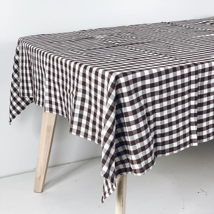 Скатертина у клітинку коричнево-біла TT-057
