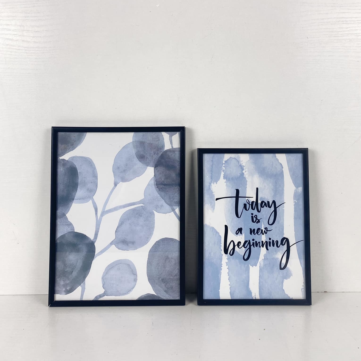 Зображення абстрактне у чорній рамці AR-730