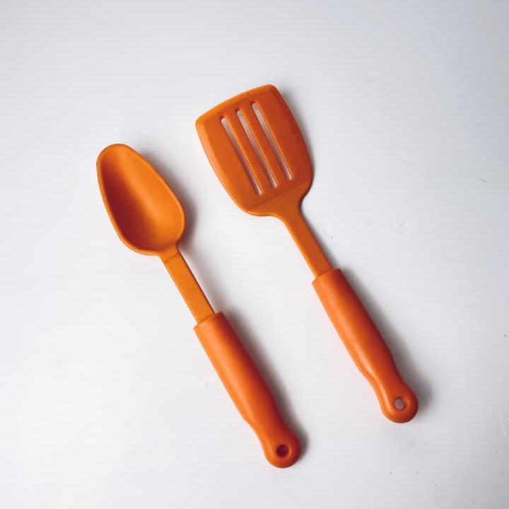 Кухонні прибори малі дитячі оранж пластик KH-193
