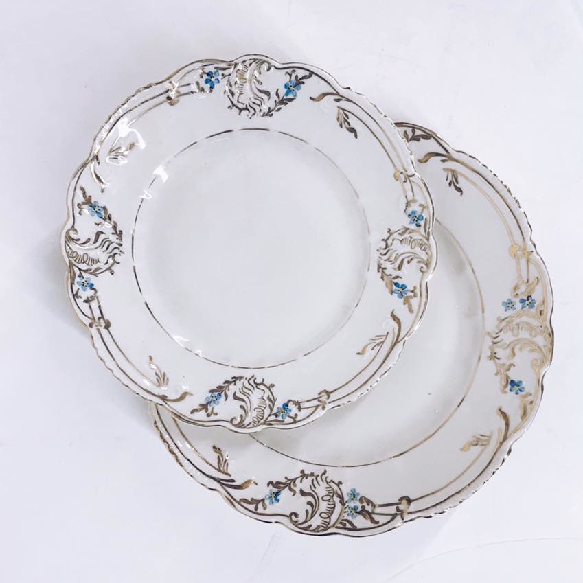 Тарілка обідня/салатна рельєф/квіти блакитний/золото порцеляна вінтаж PP-146