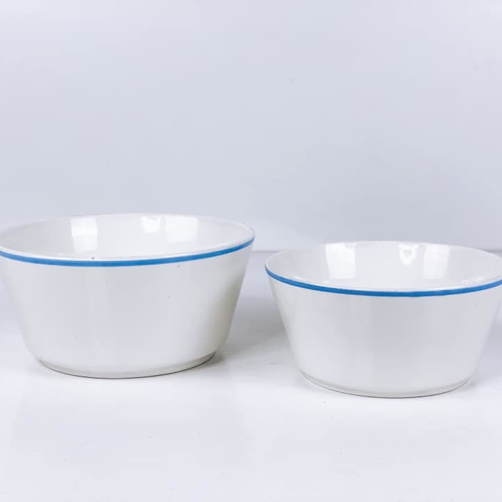 Миска кухонна біла з синім обідком порцеляна