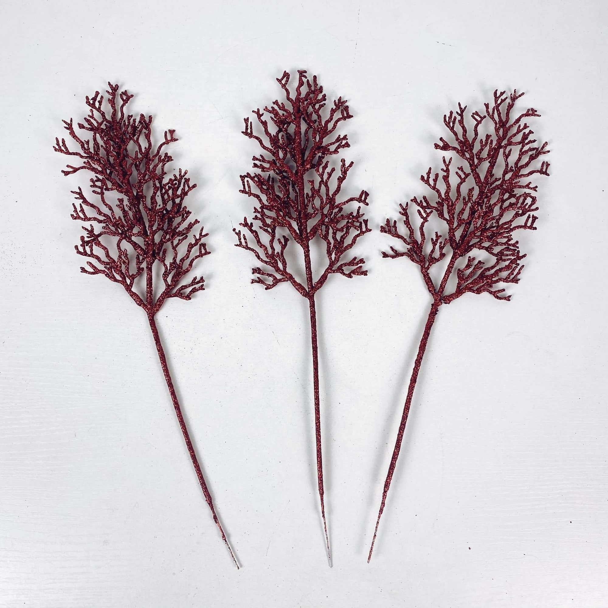 Гілка штучна червона глітер FW-152