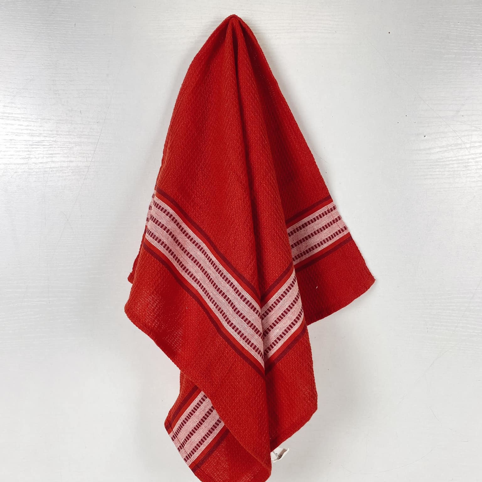 Рушник кухонний червоний TT-062