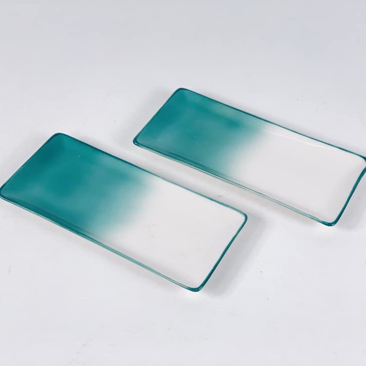 Тарілка прямокутна з ефектом омбре бірюзово-біла PP-099