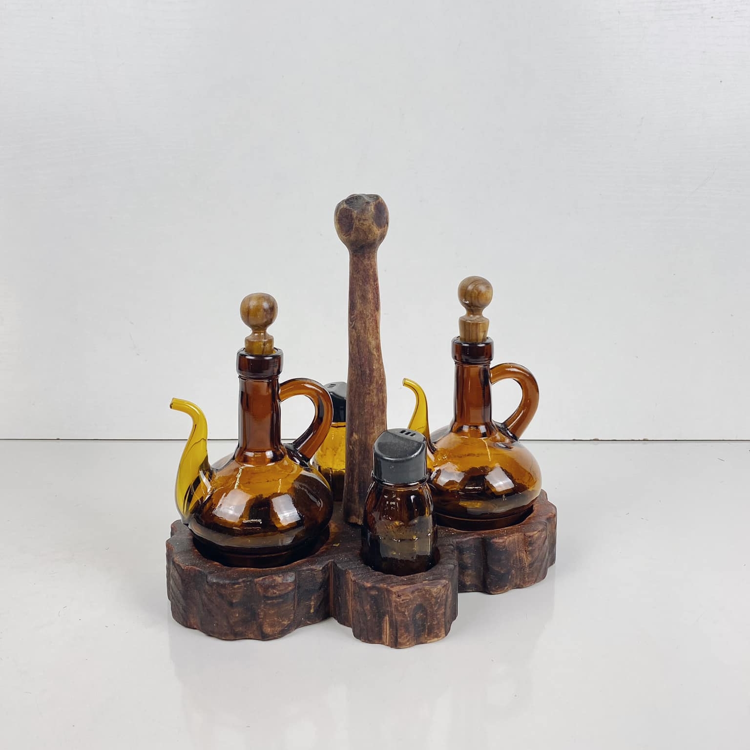 Набір для спецій на підставці коричневе скло KD-064