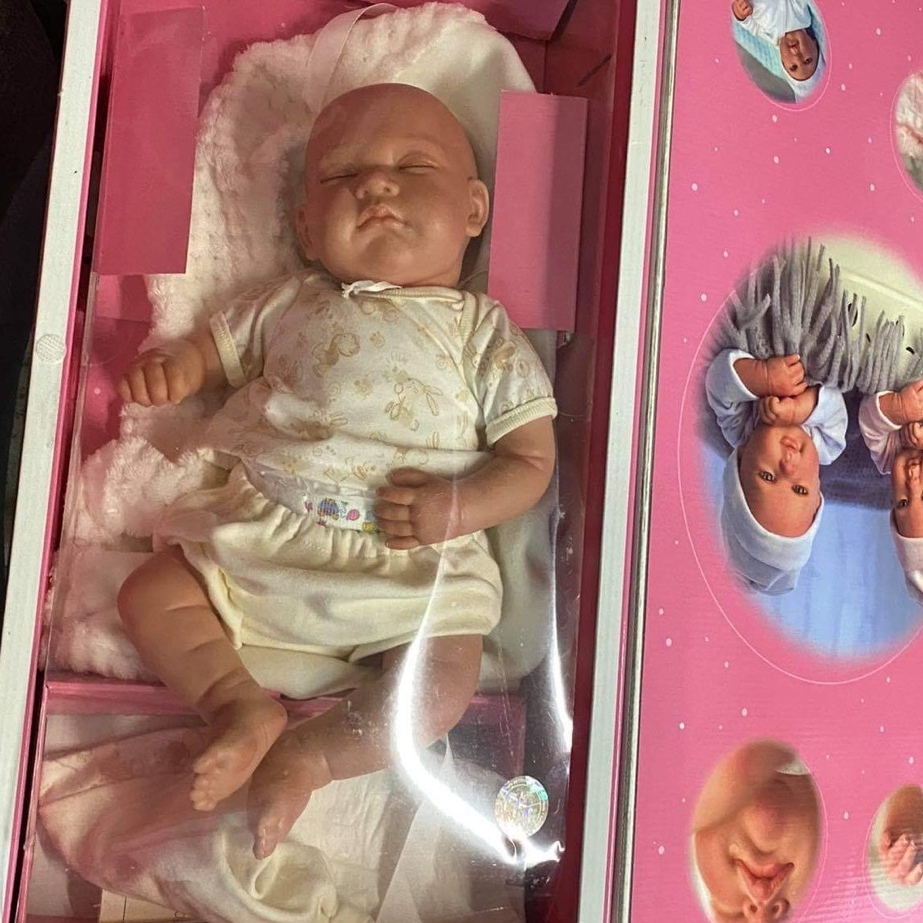 Лялька Немовля