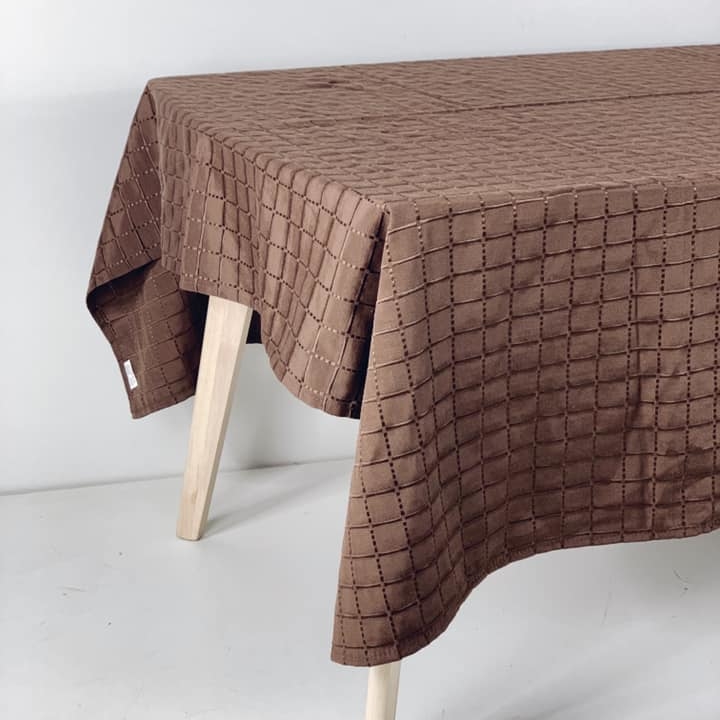 Скатертина клітинка жакард шоколад TT-083