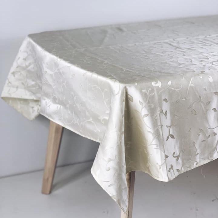 Скатертина ваніль візерунок жакард TT-085