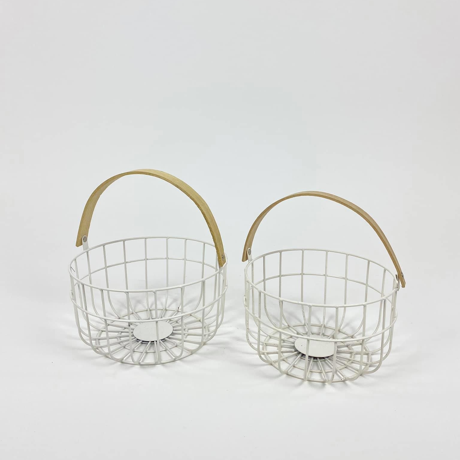 Кошик білий метал/дерево BA-141