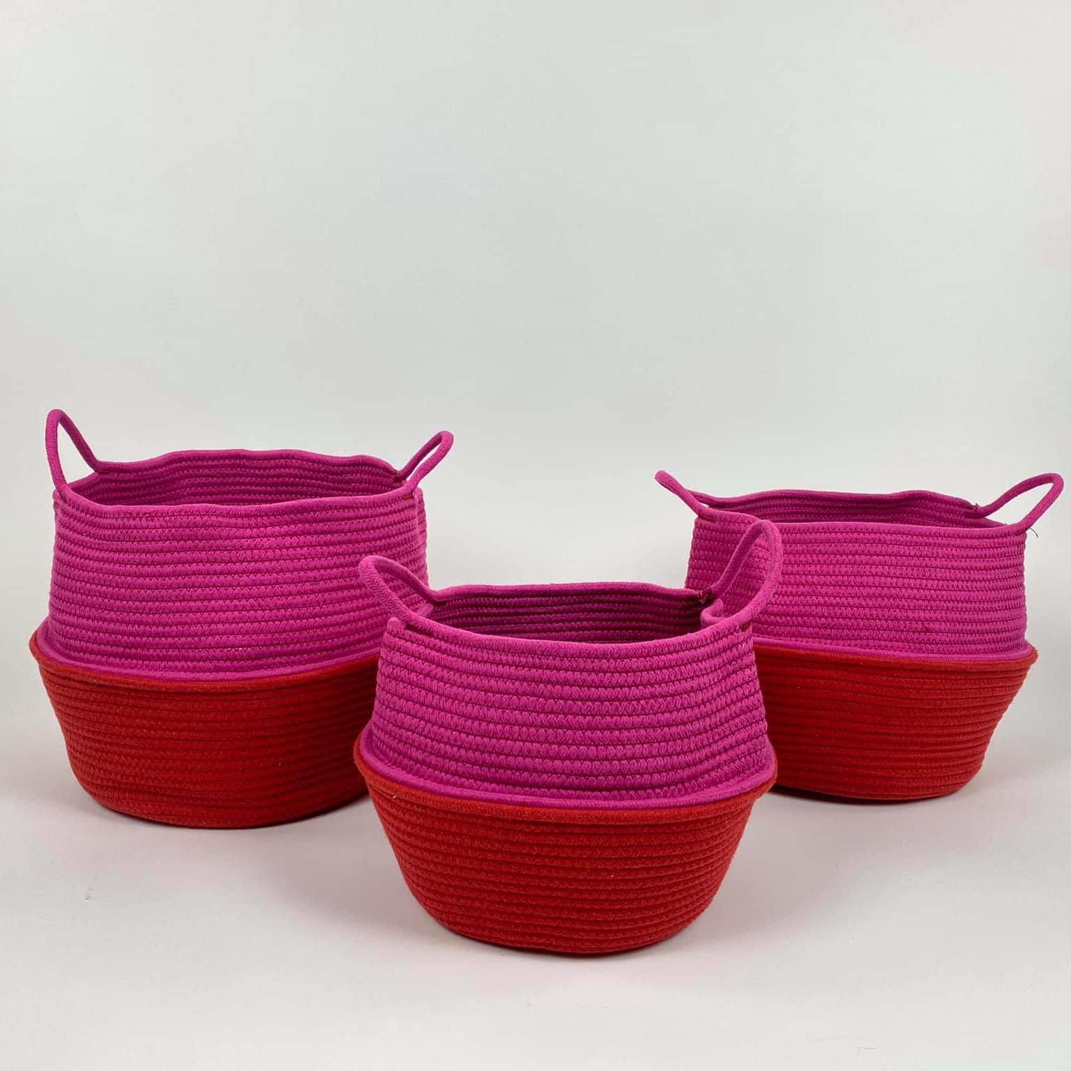 Кошик в'язаний з 2 ручками червоний/маджента BA-144