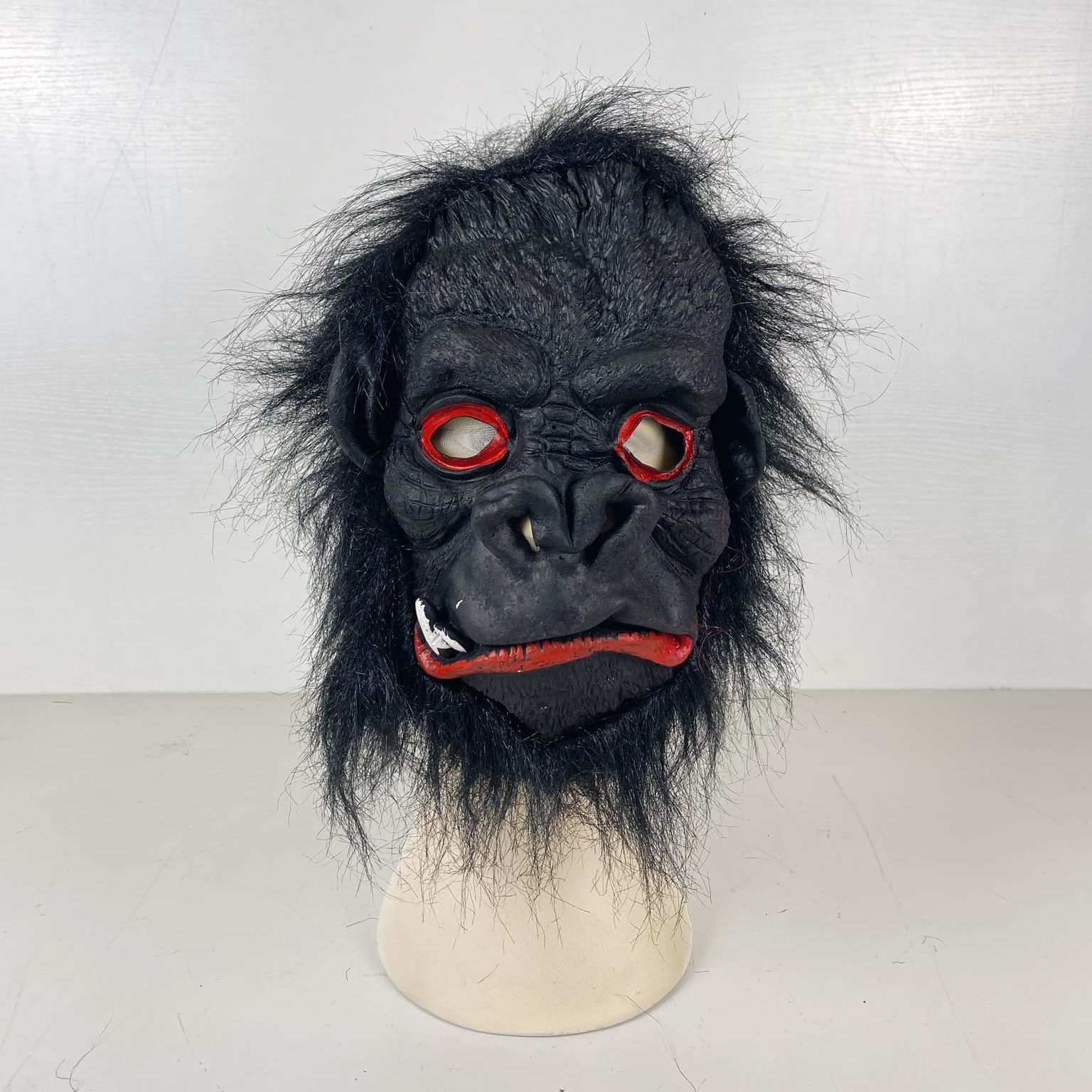 Маска Горили чорна 3