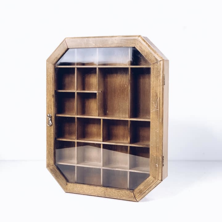 Вітрина для мініатюр дерево/скло вінтаж WD-035