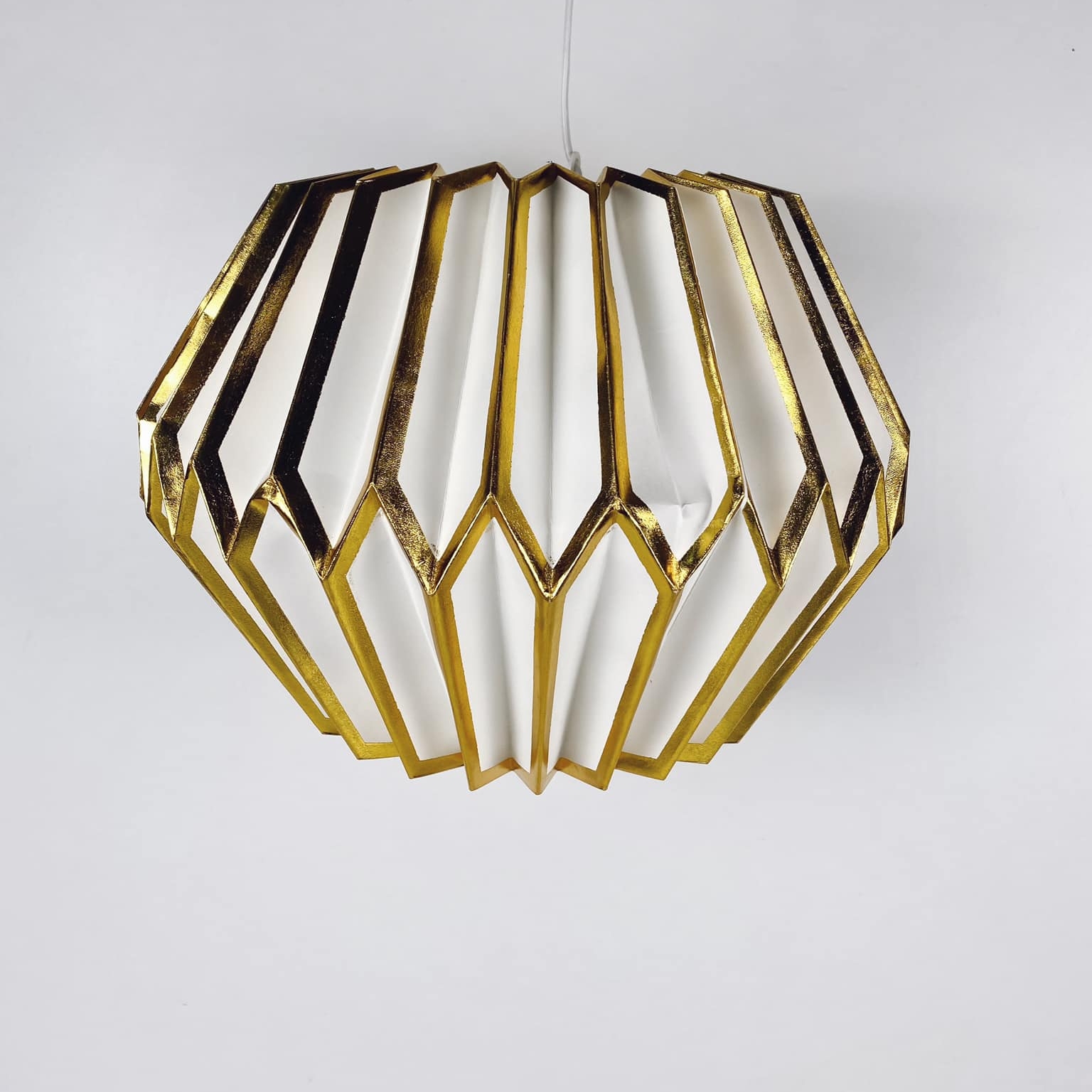 Світильник підвісний паперовий "орігамі" білий/золото LS-041