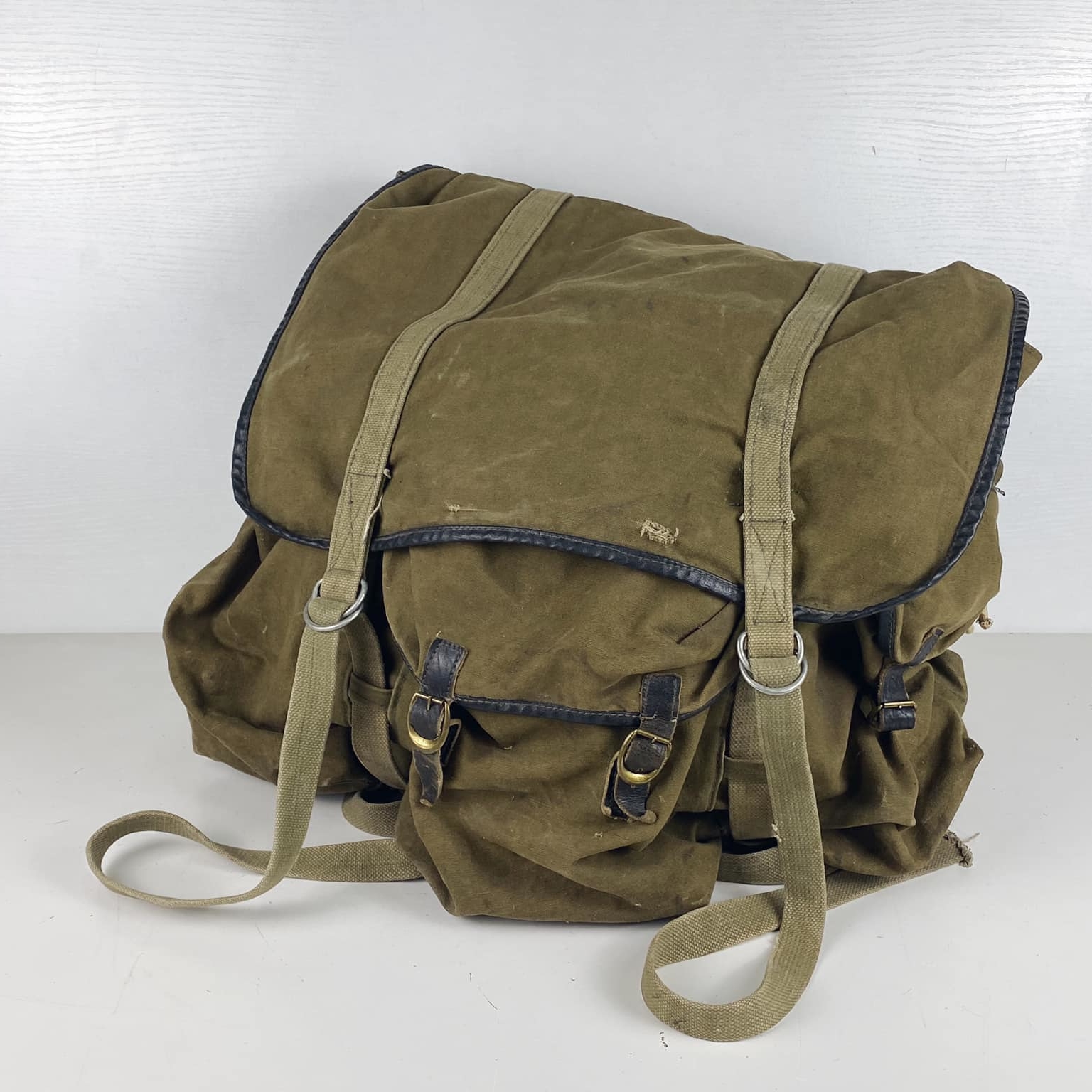 Рюкзак туристичний старий охра MB-136