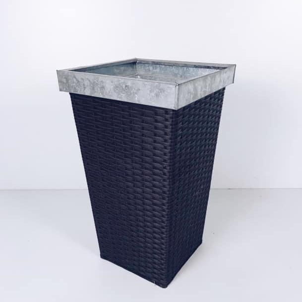 Кашпо високе метал/штучний ротанг