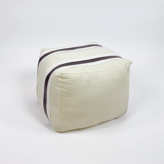 Пуф св-беж з двома темними смужками CH-146